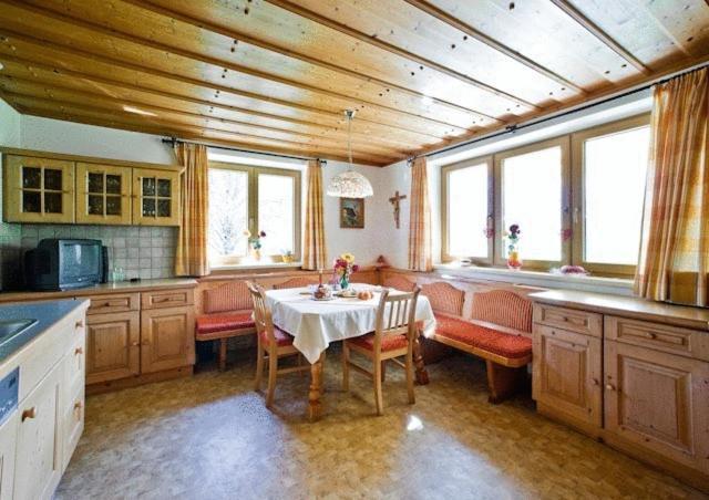 Pension Ederhof ヨッホベルク エクステリア 写真